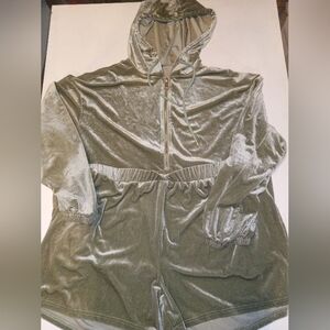 Green Velvet Shorts and Hoodie set/Tracksuit